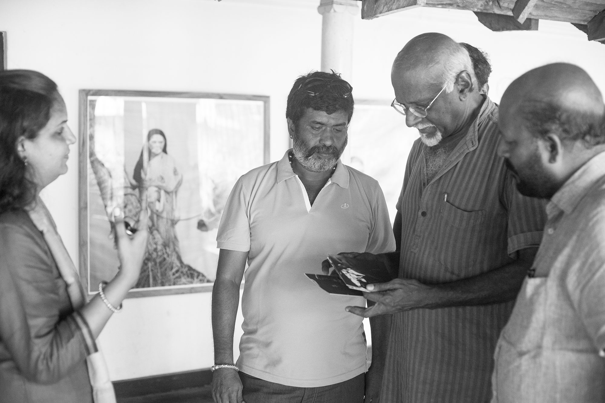 Photographer Abul Kalam Azad with Sadanand Menon, VS Sunil Kumar, Hon. Minister, and Kavitha Balakrishnan, curator, Trikkana Mathilakam Porulukal, Silappathikaran Festival 2015