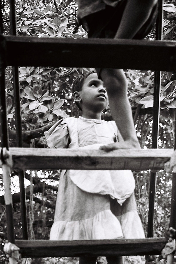 Tharisamanai Blind School, Palayamkottai, shot by RR Srinivasan 1997 using 35mm film negative