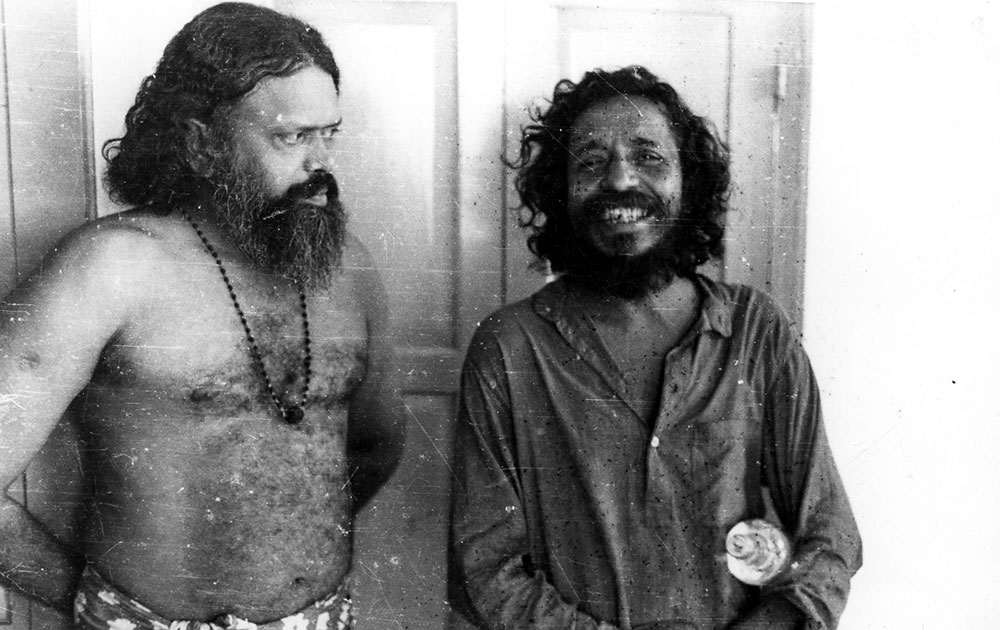 G Aravindan and John Abraham © NL Balakrishnan