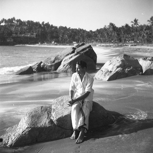 Stills from Swapnadanam, (K G George, 1975);