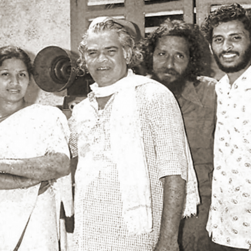 John Abraham at the set of Chiriyachande Krura Krithyangal