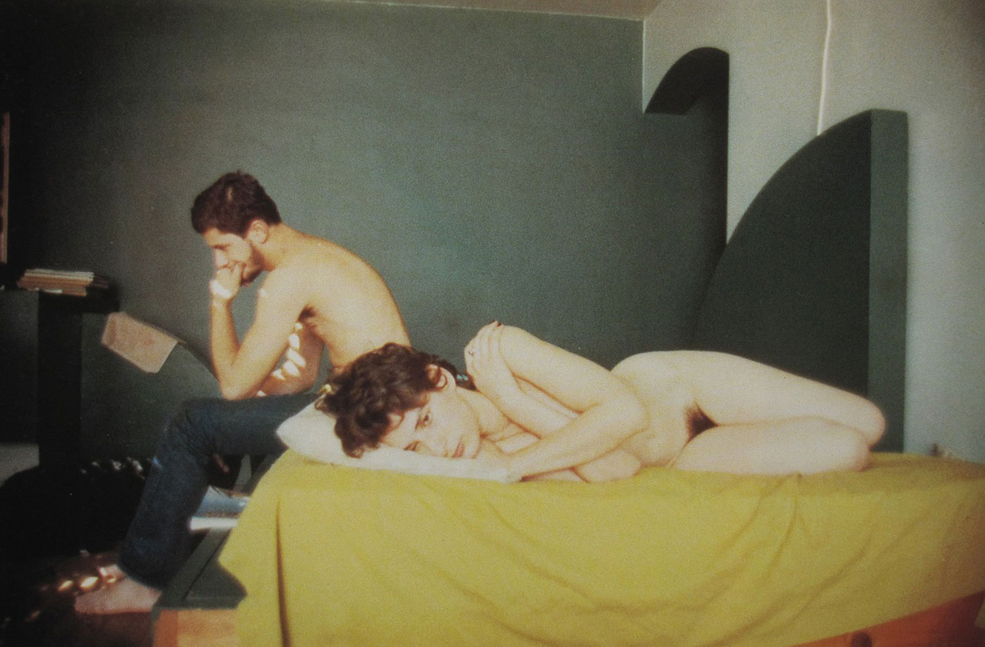 Couple in Bed, Chicago © Nan Goldin 1977 | Image source internet